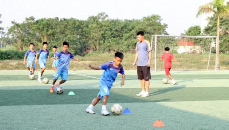 hành trình trở thành cầu thủ