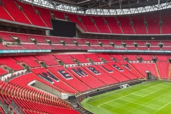 Sân Vận Động Wembley: Biểu Tượng Bóng Đá Anh Sân Vận Động Wembley: Biểu Tượng Bóng Đá Anh